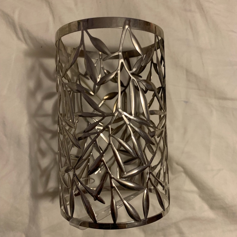 Bath & body works candle holder